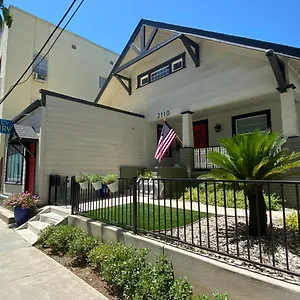 Family Laundry & United States
